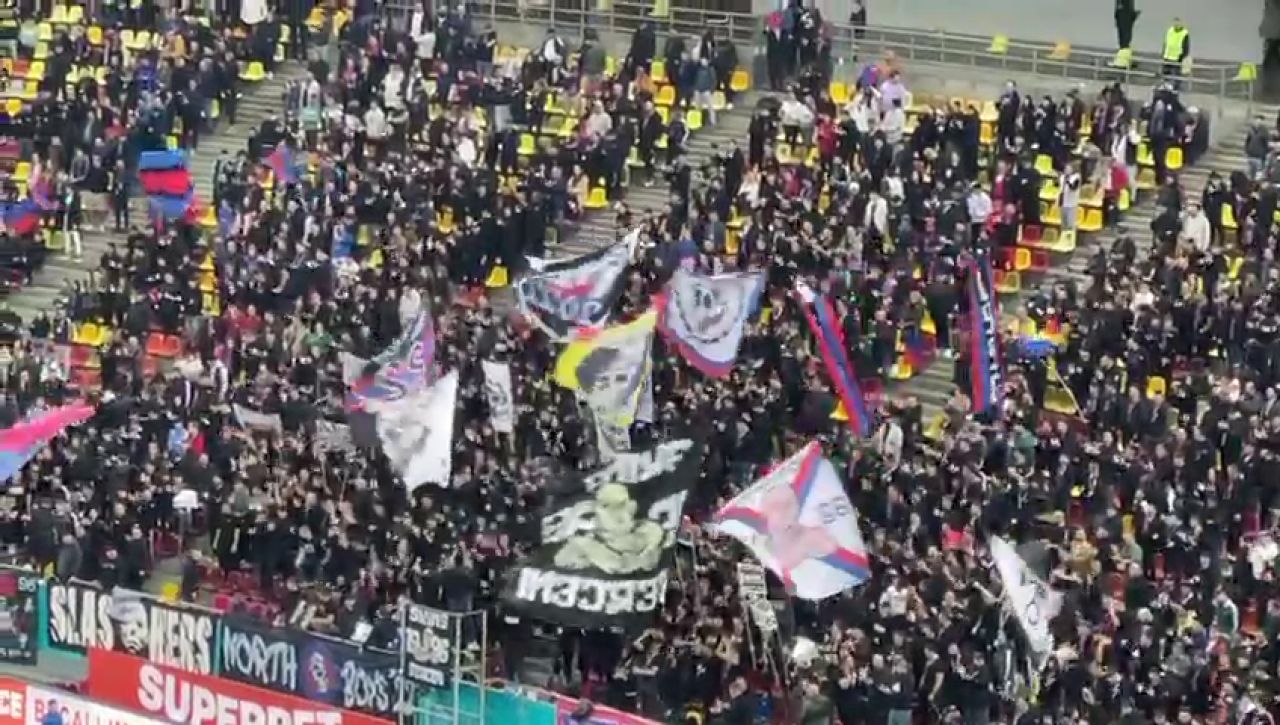 Cadre superbe cu galeria FCSB la meciul de pe Arena Națională!_7