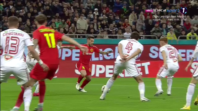 Alex Băluță a fentat doi jucători și a expediat un șut imparabil în FCSB - Sepsi OSK_29