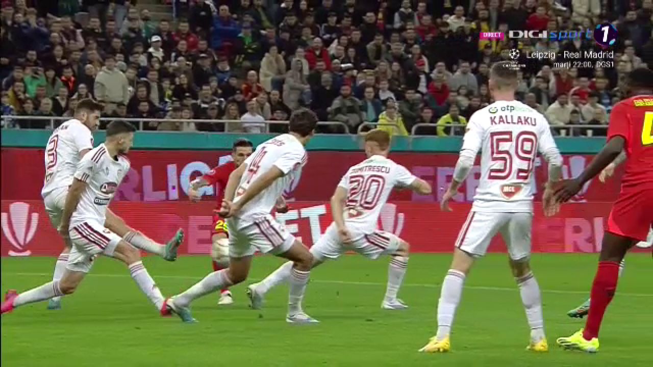 Alex Băluță a fentat doi jucători și a expediat un șut imparabil în FCSB - Sepsi OSK_31