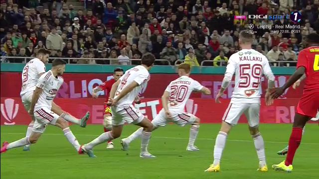 Alex Băluță a fentat doi jucători și a expediat un șut imparabil în FCSB - Sepsi OSK_31