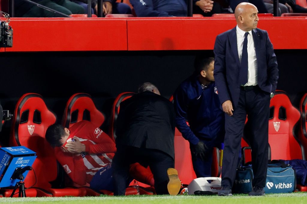 Accidentare teribilă sub privirile lui Horațiu Moldovan! Starul lui Atletico Madrid a ieșit în lacrimi de pe teren_2