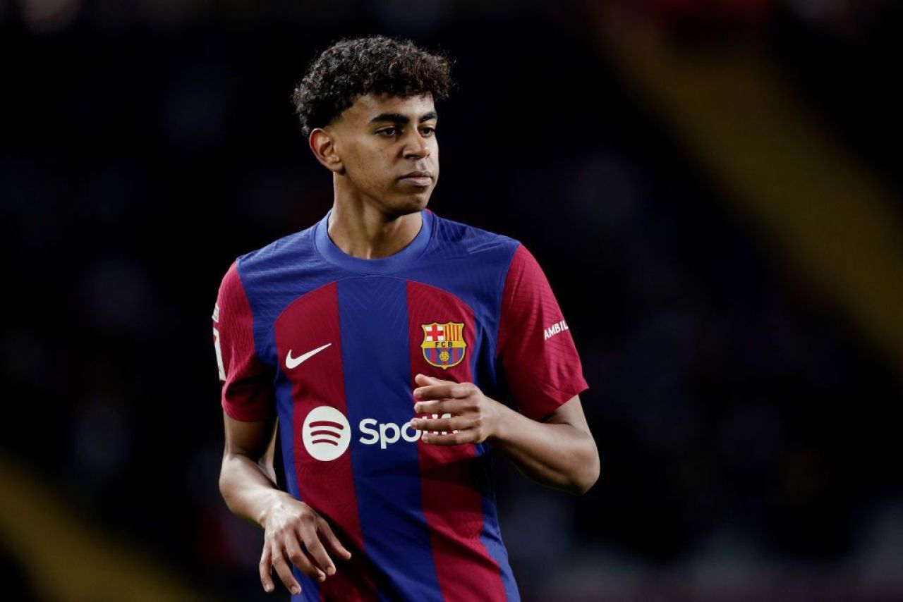 FC Barcelona suferă, Lamine Yamal strălucește! Recordurile stabilite de atacantul de 16 ani_2