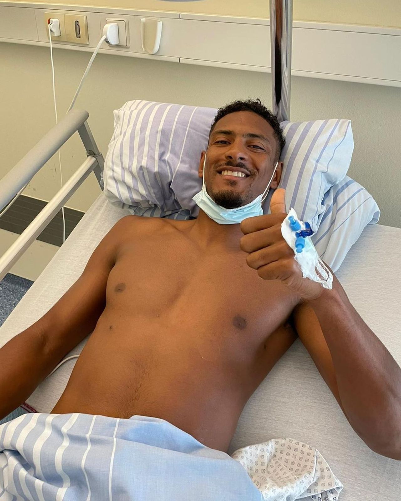 A învins cancerul, iar la un an a marcat golul decisiv în finala Cupei Africii. Sebastien Haller, omul-momentului pentru Coasta de Fildeș_2