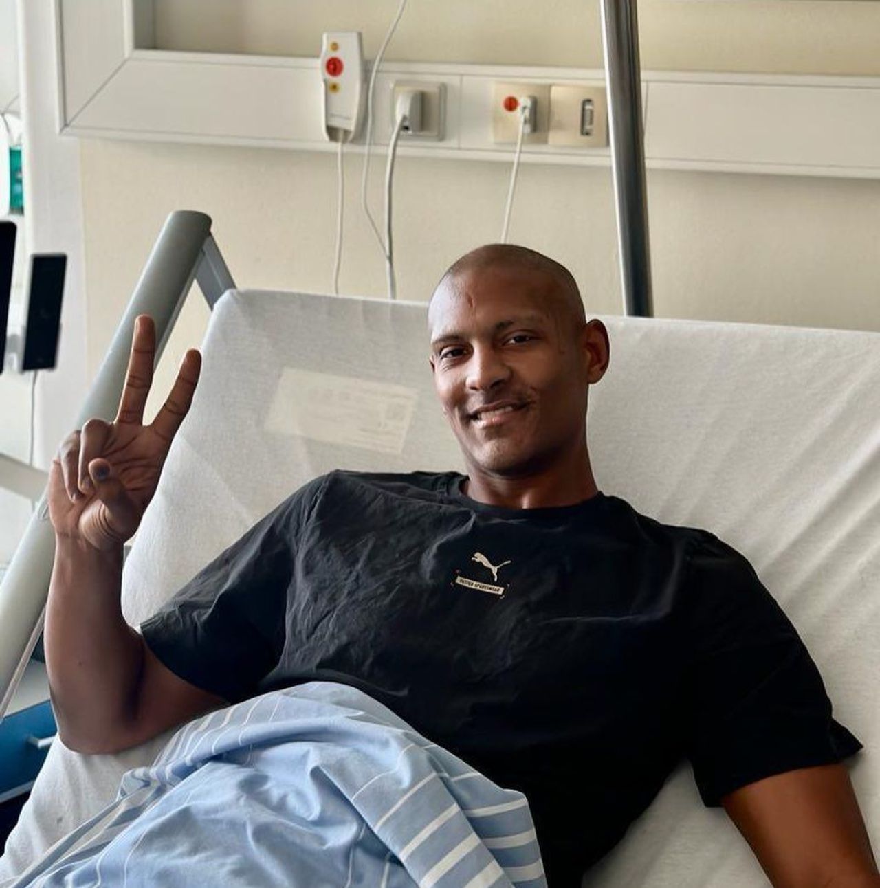 A învins cancerul, iar la un an a marcat golul decisiv în finala Cupei Africii. Sebastien Haller, omul-momentului pentru Coasta de Fildeș_4