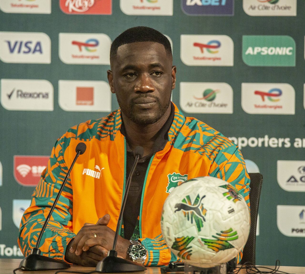 Supraviețuitorii, ediția de Africa: un antrenor demis, un eșec cu 0-4 și un „Di Matteo” care le-a adus trofeul! _3