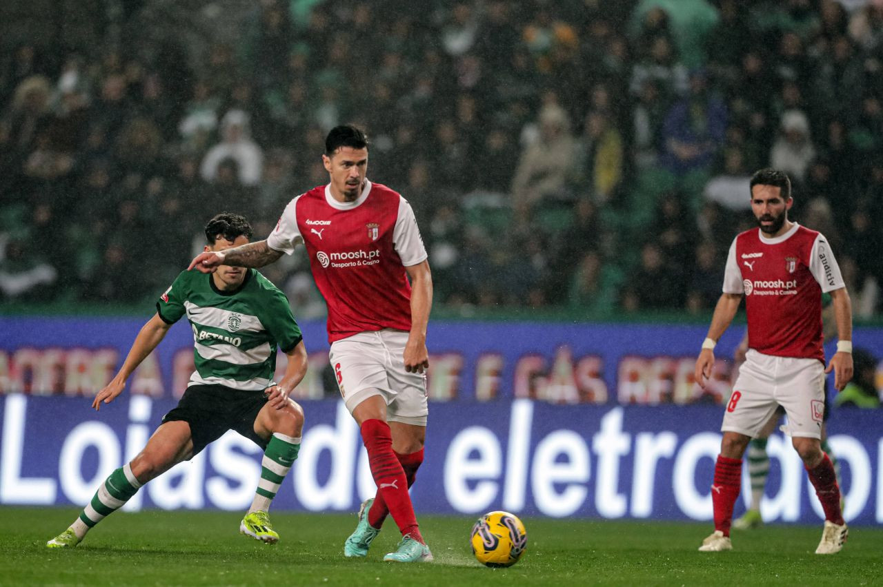 Ar fi TUNUL anului! Cum poate ajunge Denis Alibec la RIVALA de moarte a FCSB: Iau bani de la Borcea!