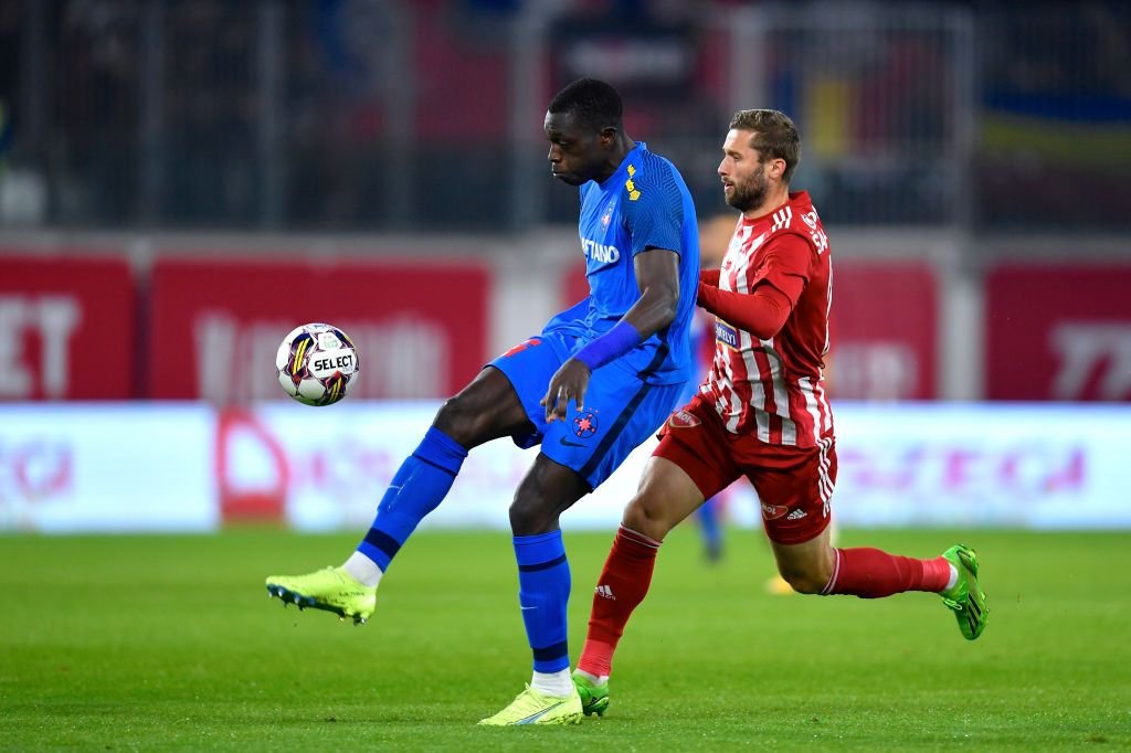 Veste bună pentru FCSB. Atacantul dorit de Becali nu și-a prelungit până acum contractul cu actualul club_4