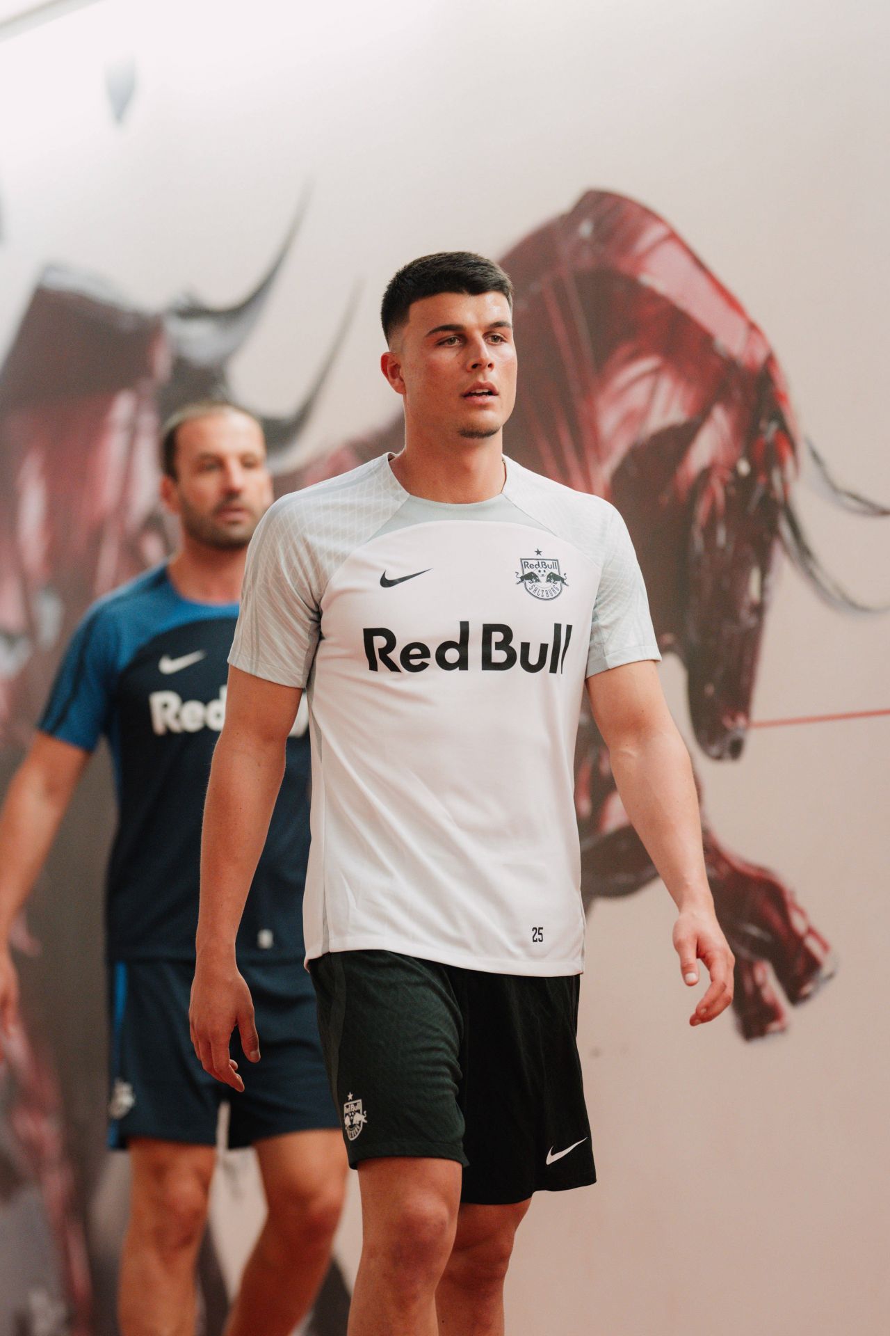 ”Debut extrem de convingător” al fotbalistului care nu contează la naționala României pentru echipa campioană din ultimele 10 sezoane!_4