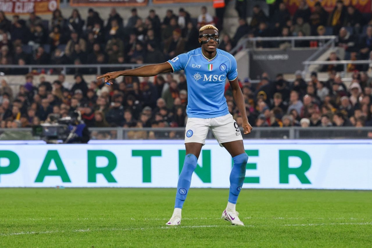 PSG se „răzbună”: 240 de milioane de euro ca să-l facă uitat pe Kylian Mbappe! Cine vine să fie star absolut la Paris_2
