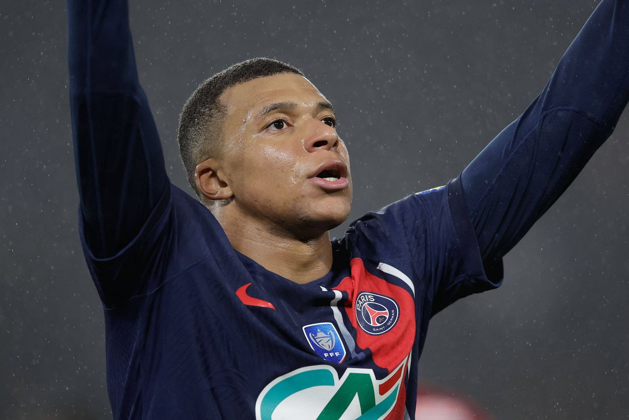 Le-a INCHIS gura tuturor cu GOLUL ASTA! Lautaro Martinez a inscris golul SEZONULUI pentru Inter in meciul cu Napoli