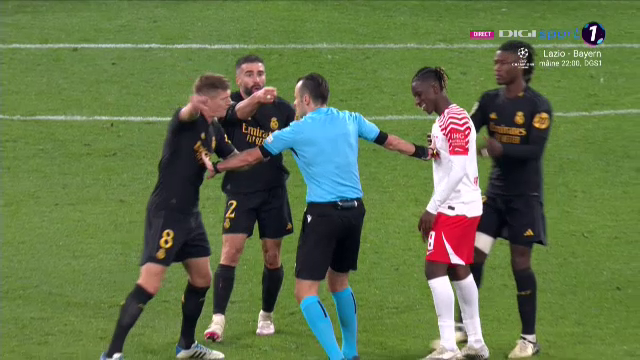 Toni Kroos a ”luat foc”! Faza care l-a făcut să sară direct la gâtul unui adversar_8