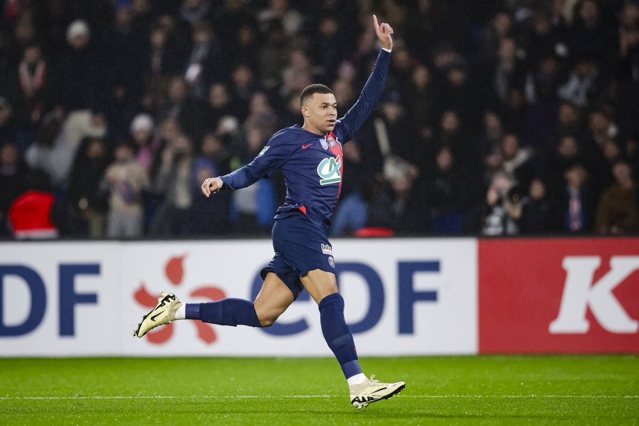 Dezastru pentru Bayern Munchen, în optimile Champions League. PSG, victorie la pas cu Real Sociedad_2