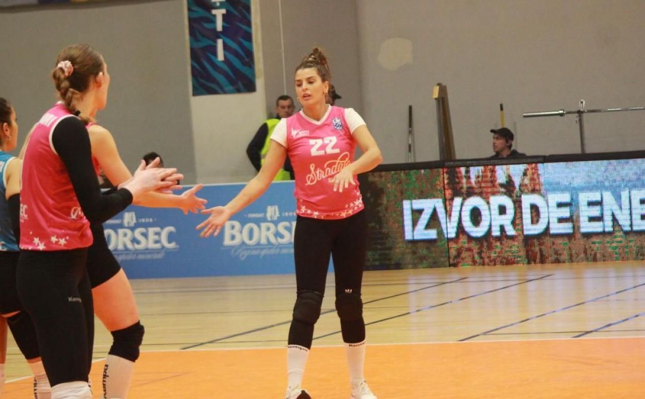 Mariana Costa a pozat în Playboy, acum joacă volei în România_7