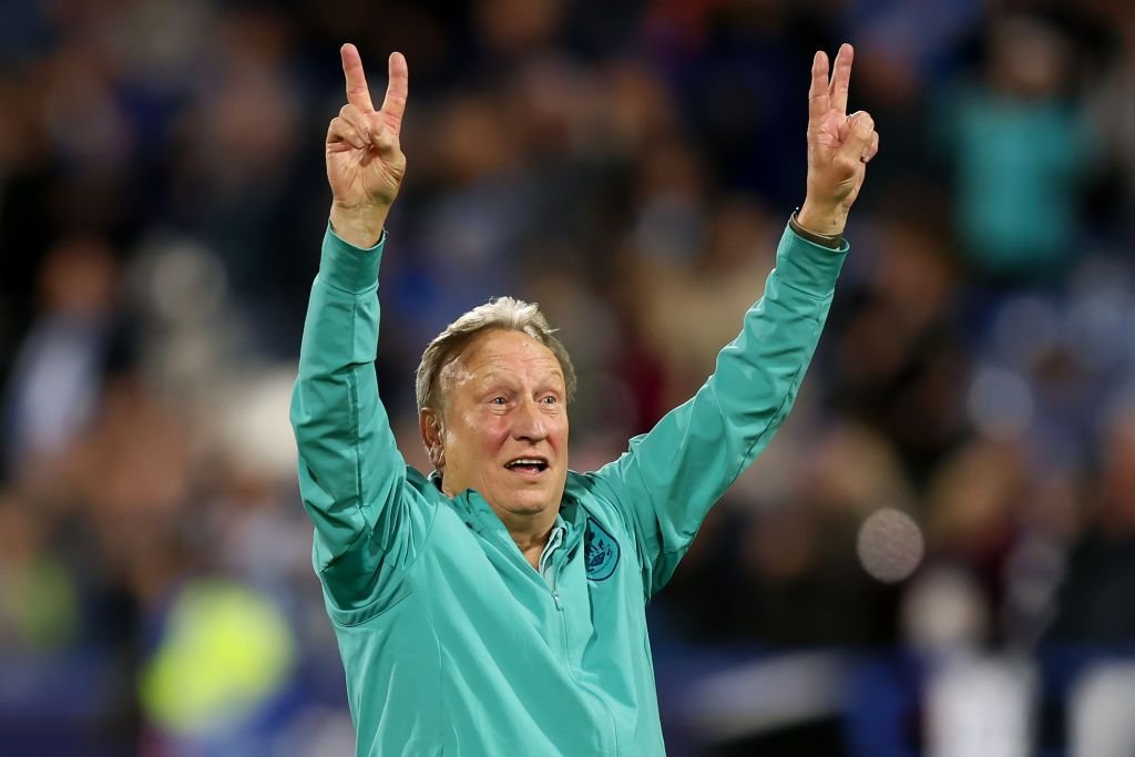 Concurență pentru Mircea Lucescu. Carismaticul Neil Warnock a preluat o echipă, la 75 de ani_7