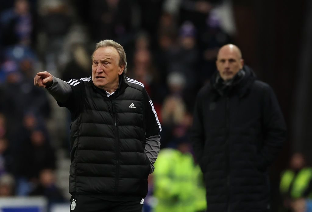 Concurență pentru Mircea Lucescu. Carismaticul Neil Warnock a preluat o echipă, la 75 de ani_9