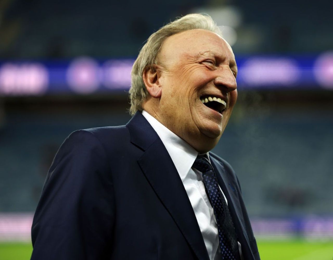 Concurență pentru Mircea Lucescu. Carismaticul Neil Warnock a preluat o echipă, la 75 de ani_10