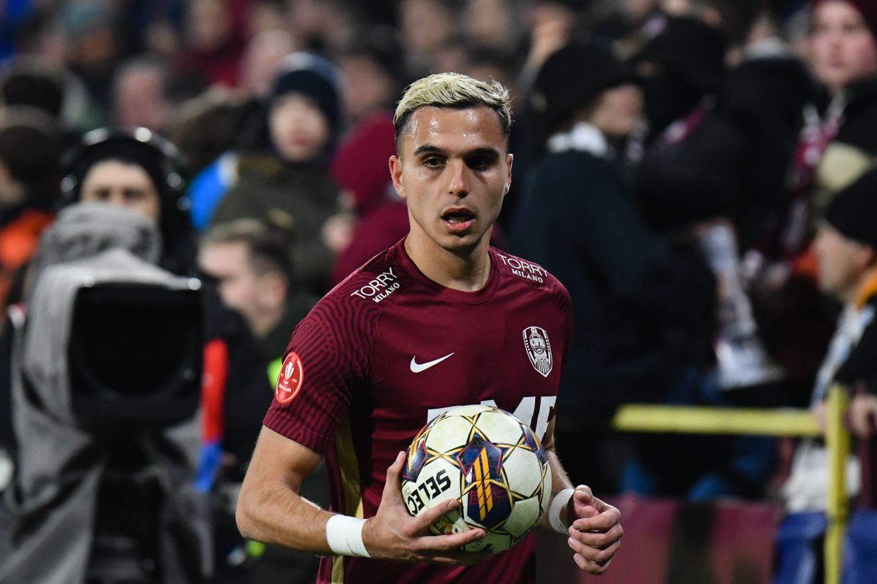 Ce se &icirc;nt&acirc;mplă cu Cristi Manea, intrat &icirc;n ultimele șase luni de contract cu CFR Cluj