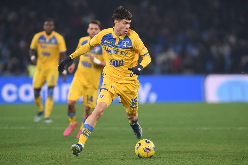 AS Roma îi ia cel mai talentat tânăr jucător lui Juventus! Romanii plătesc o avere pe 