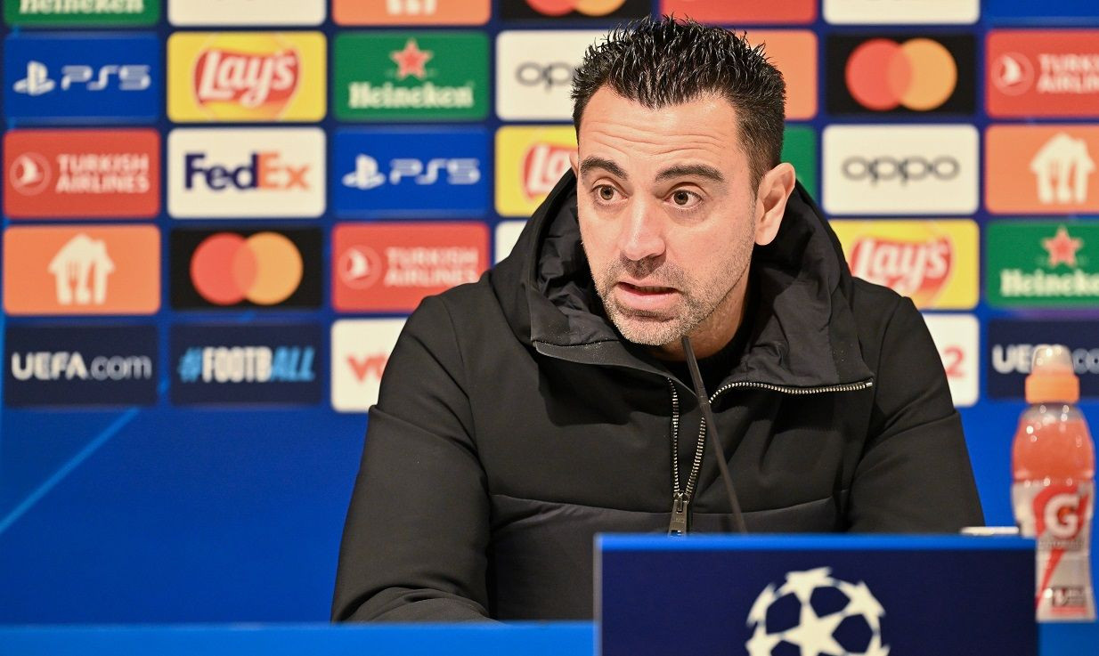 Reacția lui Xavi Hernandez c&acirc;nd a auzit ce jucător vrea să ia PSG de la Barcelona