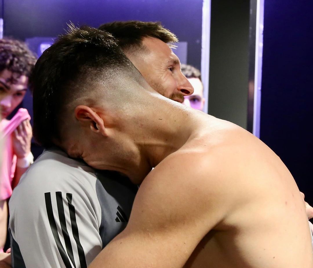 „Soția mea știe că nu are nicio șansă!” A plâns după ce a jucat împotriva idolului Leo Messi, iar apoi i-a transmis un mesaj clar nevestei sale _1
