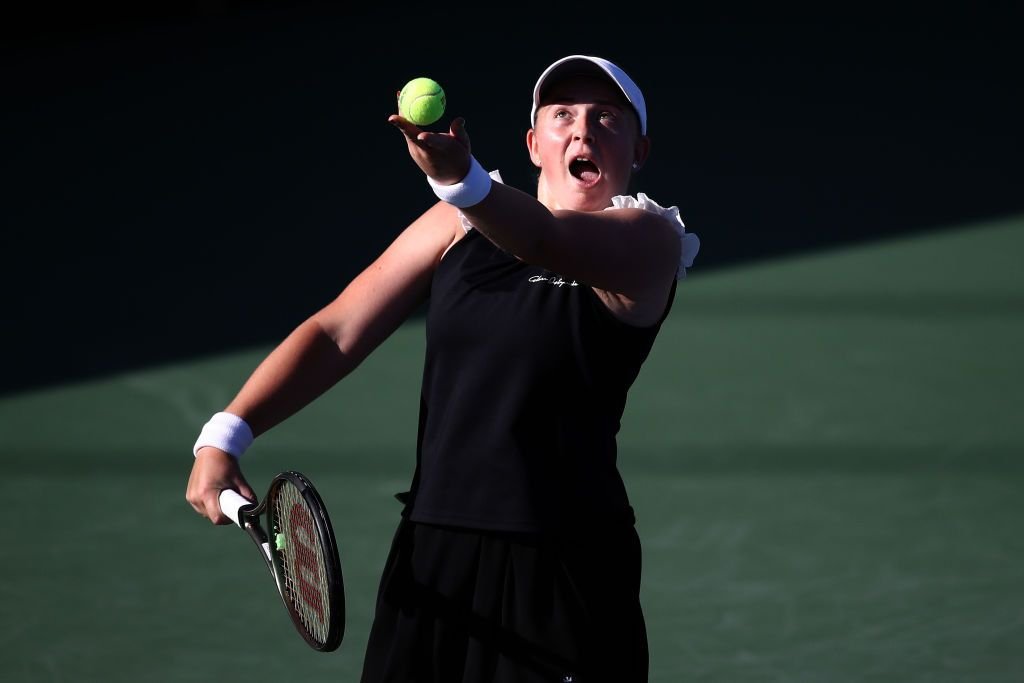 Ostapenko și fair-play-ul! Gestul de răzbunare comis față de Azarenka după ce a pierdut un set cu 6-0_22