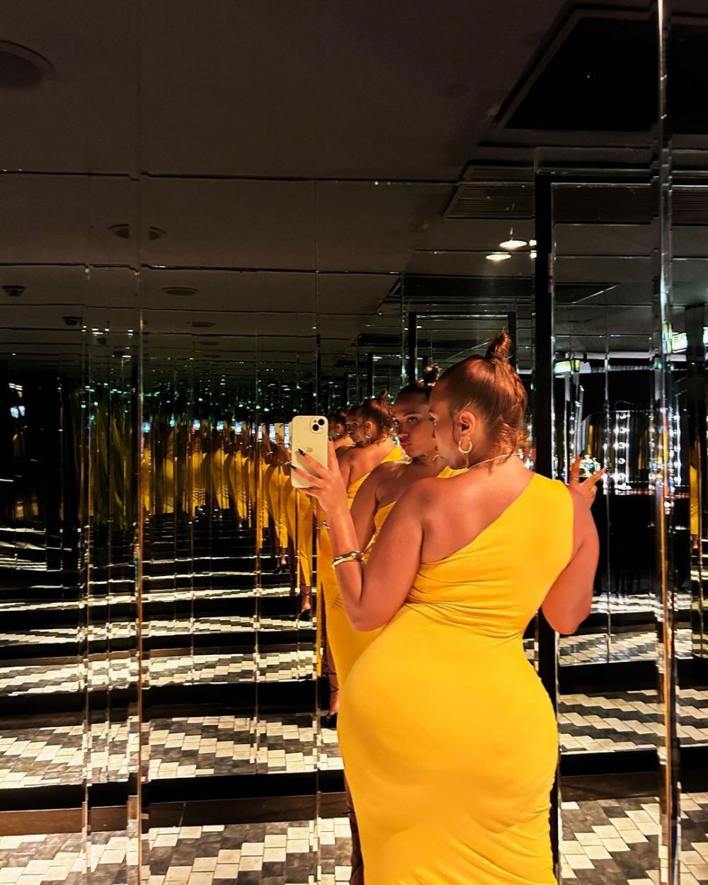 Urmeaza Dennis Man?! Norwich se pregateste de PROMOVARE! Englezii au facut deja 9 TRANSFERURI: fotbalisti de la Tottenham sau Everton, adusi pentru indeplinirea obiectivului