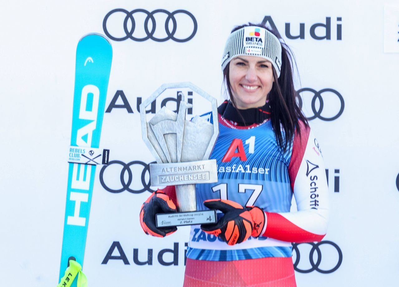 Superba Stephanie Venier a câștigat astăzi slalomul super-uriaș la Cupa Mondială de schi alpin!_20