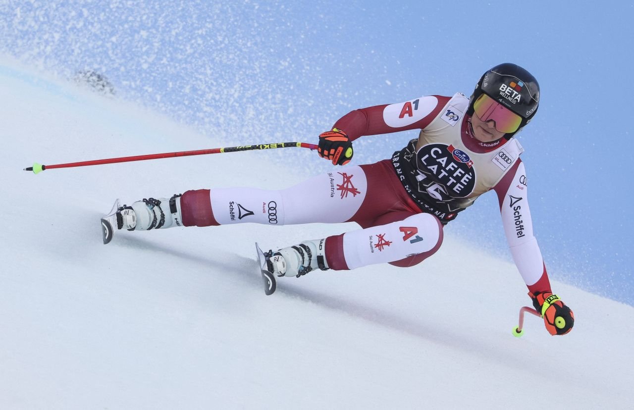 Superba Stephanie Venier a câștigat astăzi slalomul super-uriaș la Cupa Mondială de schi alpin!_26