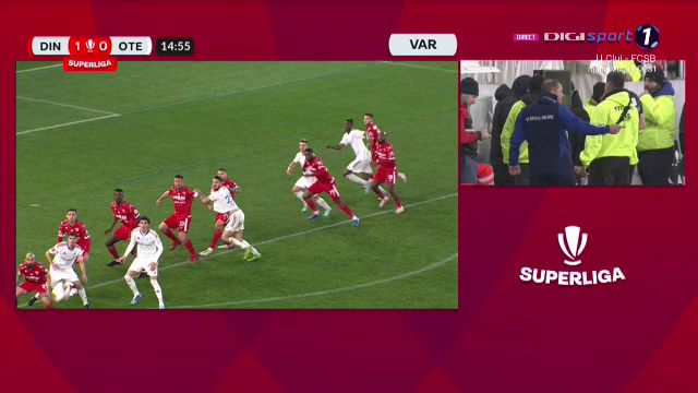 Fază controversată în Dinamo - Oțelul Galați? Penalty-ul primit de echipa lui Dorinel Munteanu_2