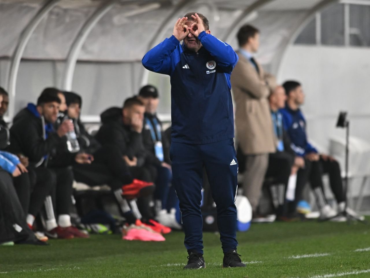 De ce a fost eliminat Dorinel Munteanu în Dinamo - Oțelul Galați 3-1 _5
