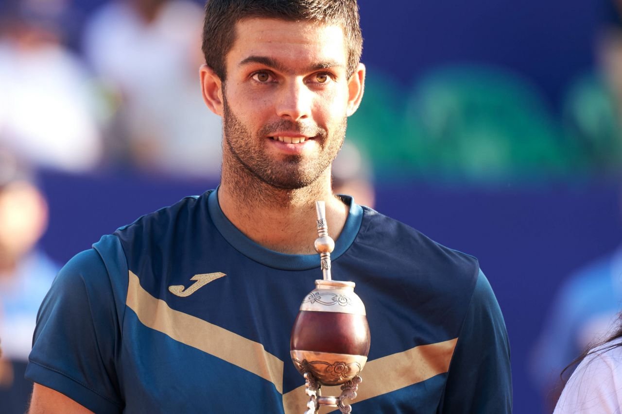 Fabulos! A primit un wild-card și a câștigat primul său turneu ATP: ”Încă nu-mi vine să cred”_5