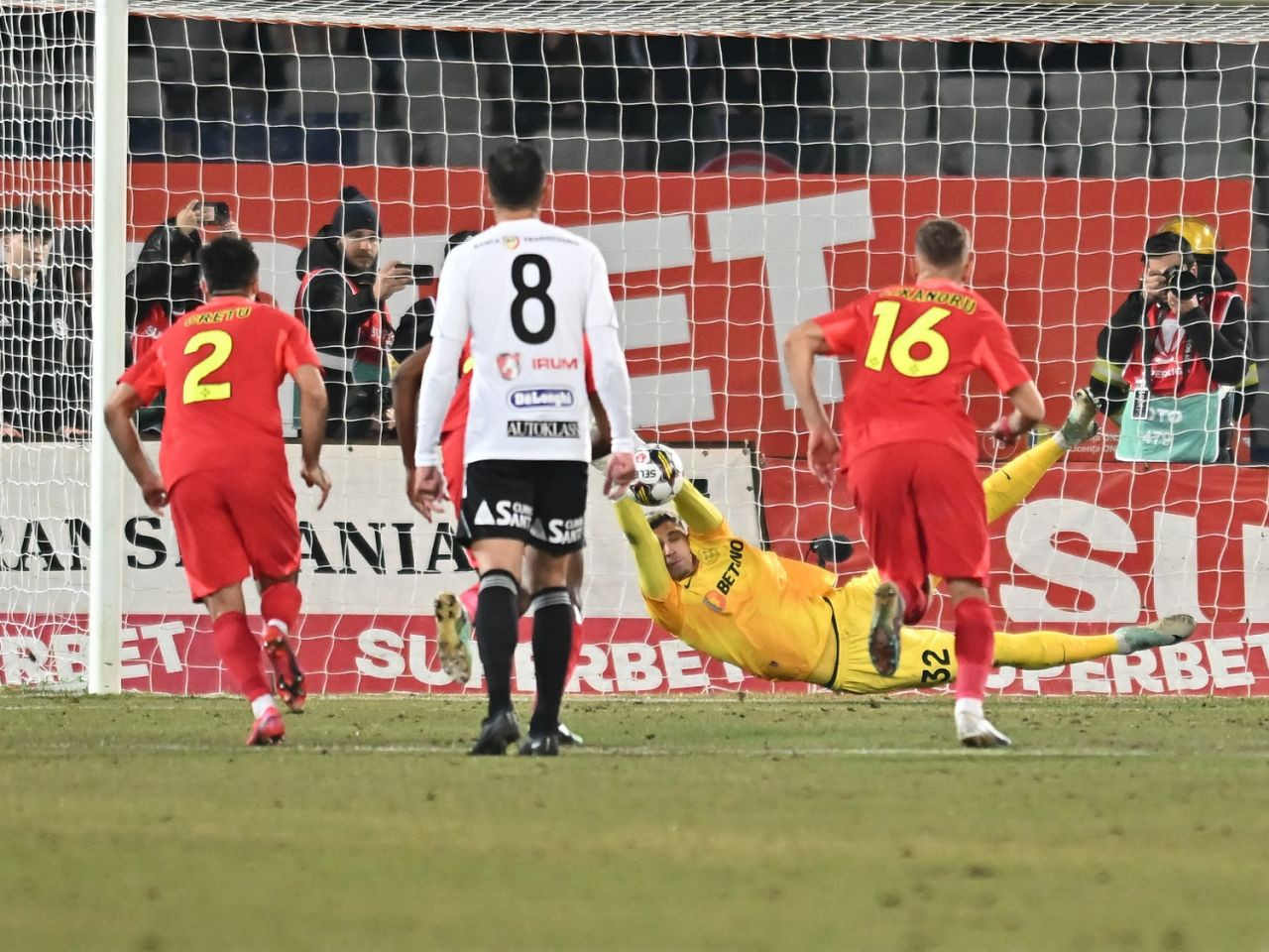 Reacția lui Ștefan T&acirc;rnovanu, după ce FCSB s-a &icirc;ncurcat la Cluj: &rdquo;Asta e cel mai important&rdquo;