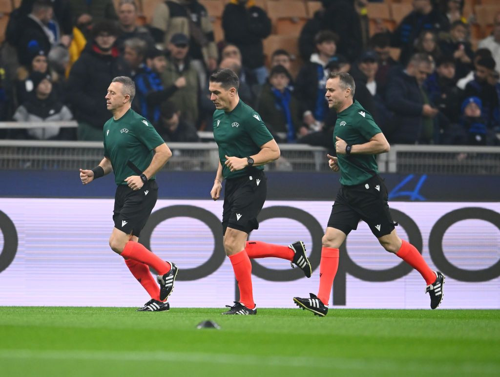 Istvan Kovacs a încălcat regulamentul! Cu ce a apărut pe teren la Inter - Atletico_13