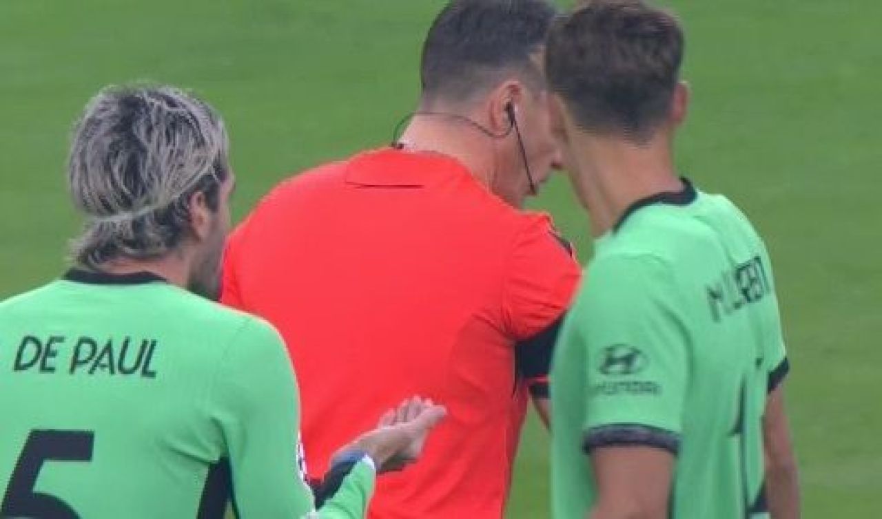 Istvan Kovacs a încălcat regulamentul! Cu ce a apărut pe teren la Inter - Atletico_25