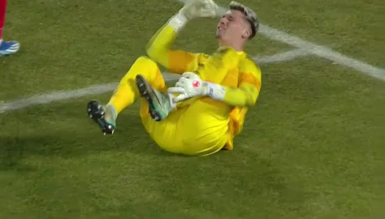 Ce se întâmplă cu Ștefan Târnovanu după ce a urlat de durere contra lui U Cluj: 