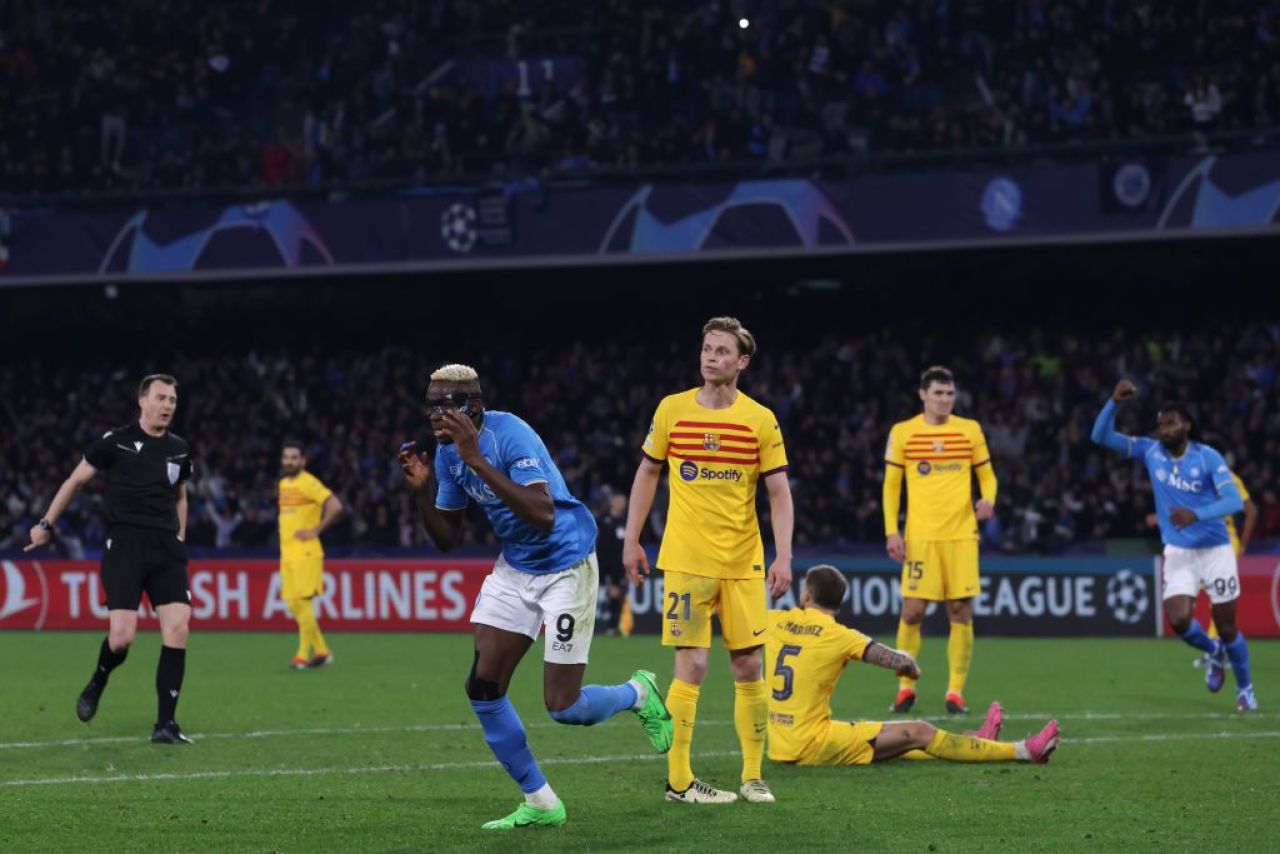 Robert Lewandowski a reușit ce nu se mai făcuse la Barcelona de trei ani în Champions League! Ce a spus Xavi Hernandez după remiza cu Napoli _9