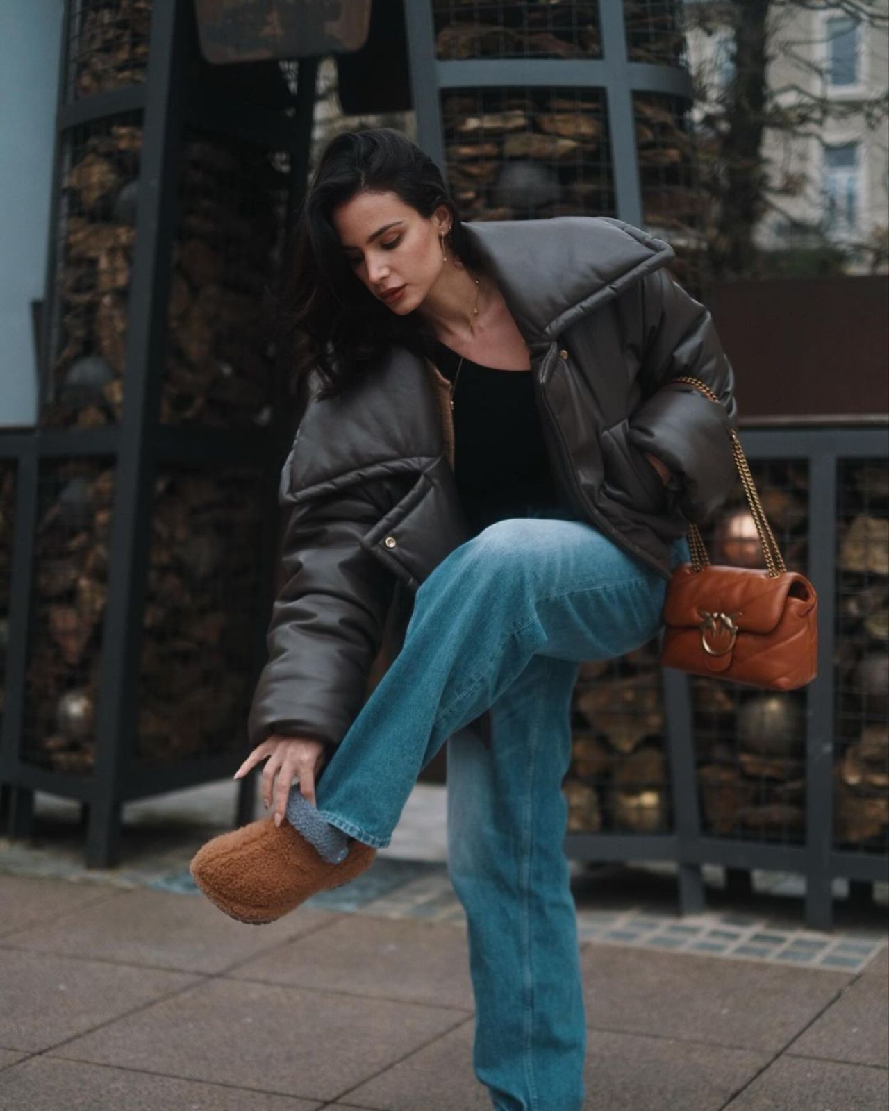 Fata fostului star al fotbalului s-a dezbrăcat complet! Cum a apărut după ce le-a răspuns celor care s-au luat de ea că pozează sexy_6