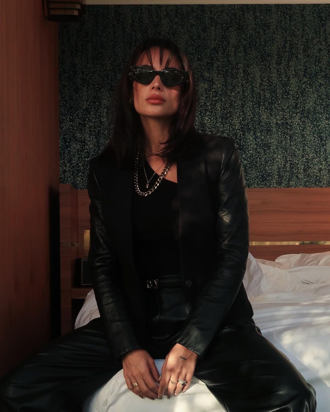 Fata fostului star al fotbalului s-a dezbrăcat complet! Cum a apărut după ce le-a răspuns celor care s-au luat de ea că pozează sexy_31