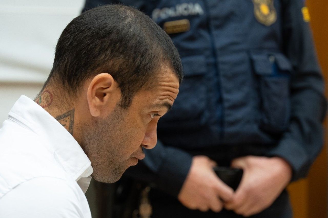 Cum a încercat Dani Alves să evite închisoarea în ultimul moment: câți bani i-a oferit victimei și reacția femeii _5