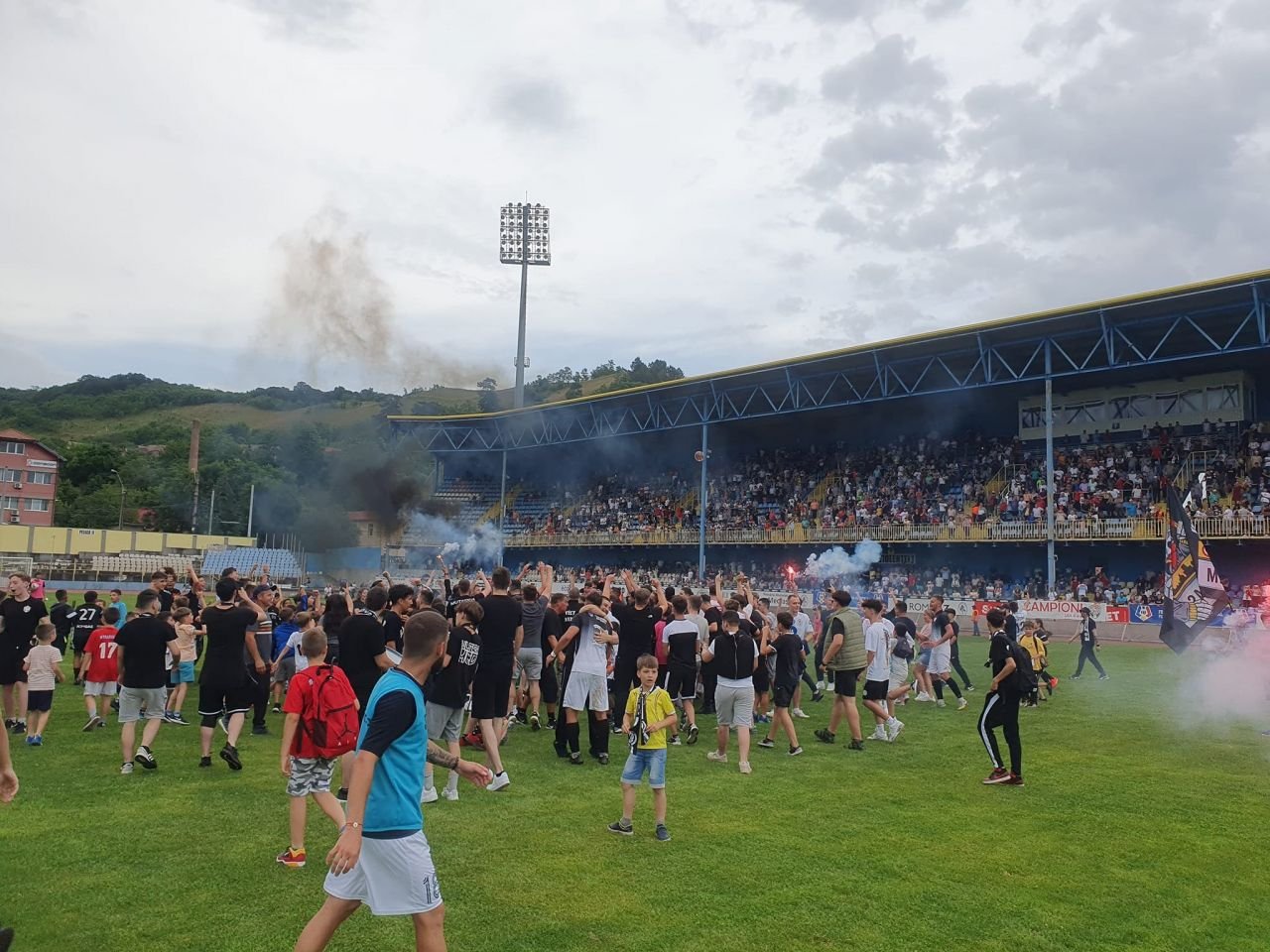 Situație halucinantă în România! Chiria pentru un meci în Liga 4 costă 7000€_5