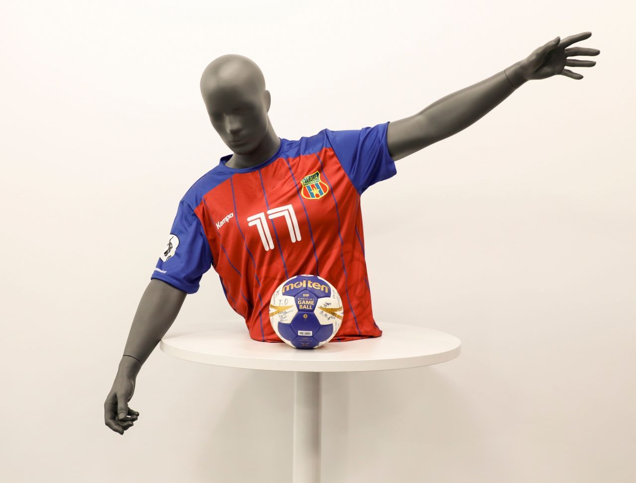 CSA Steaua a semnat un contract de sponsorizare cu unul dintre cei mai importanți producători de armament din lume! _9