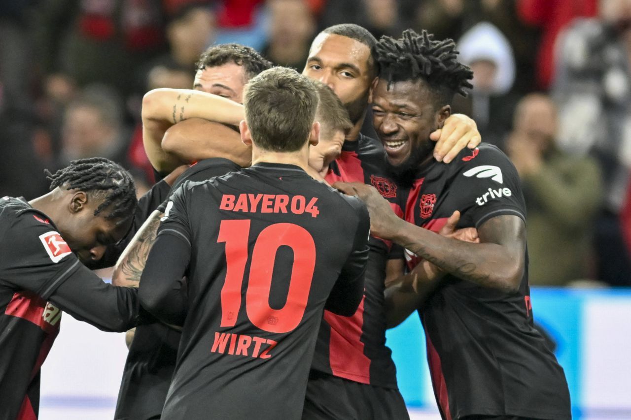 S-a scris istorie în Germania: Bayer Leverkusen, 33 de meciuri la rând fără eșec! Xabi Alonso se îndreaptă spre titlu_8