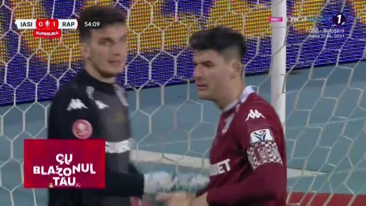 Gafă de proporții a lui Săpunaru! Căpitanul Rapidului și-a făcut cruce_11