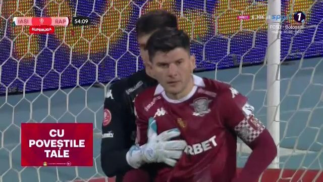 Gafă de proporții a lui Săpunaru! Căpitanul Rapidului și-a făcut cruce_12