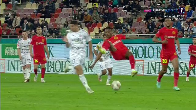 Nana Antwi, eliminat după 18 minute la primul meci ca titular la FCSB!_5