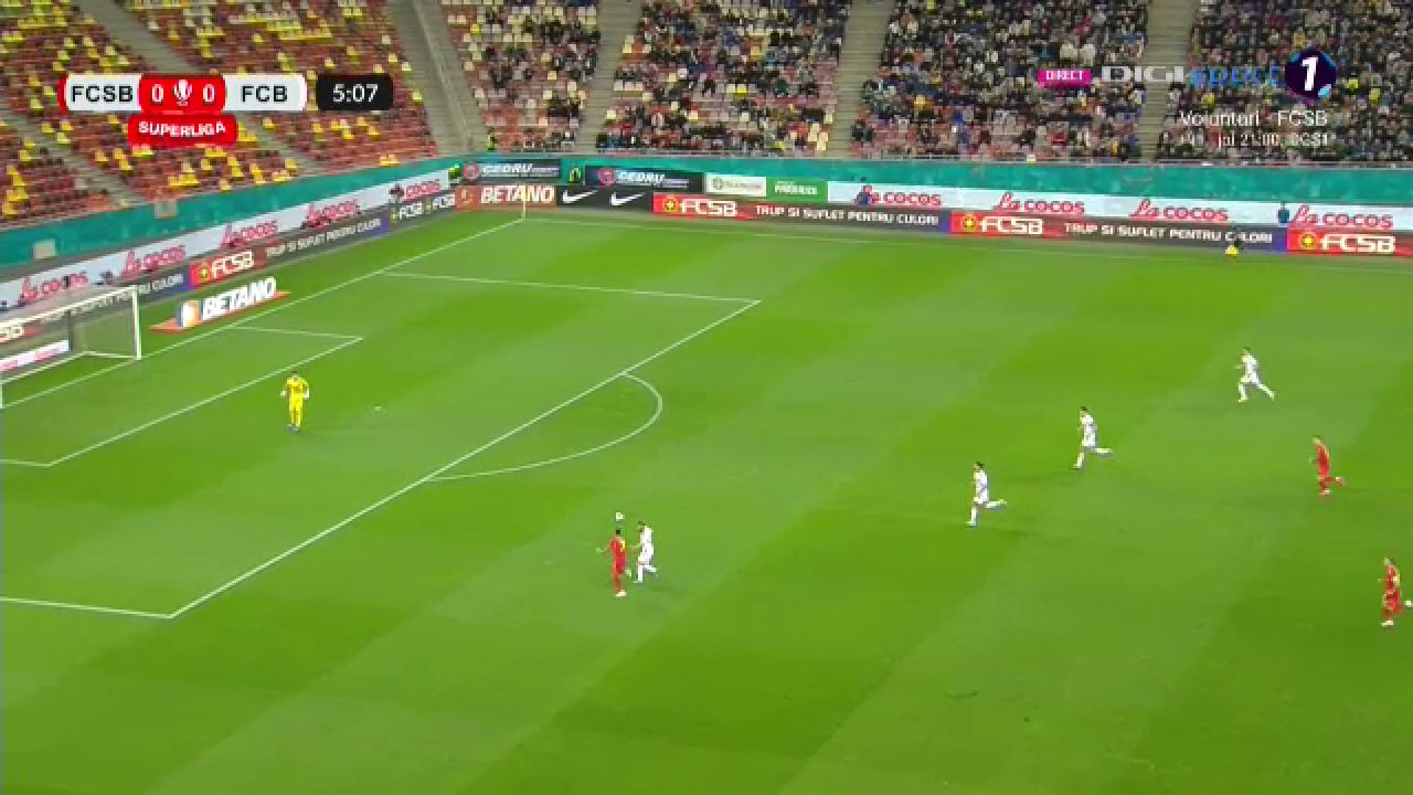Bulevardul Dimitrov! Florinel Coman a deschis scorul în FCSB - FC Botoșani după o cursă pe banda fundașului dreapta bulgar_3