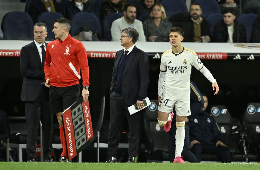 CAPTURA SECOLULUI: 4 barbati au prins un ALIGATOR URIAS de 4 metri si 400 de kilograme. Reptila s-a aparat cu inversunare_4