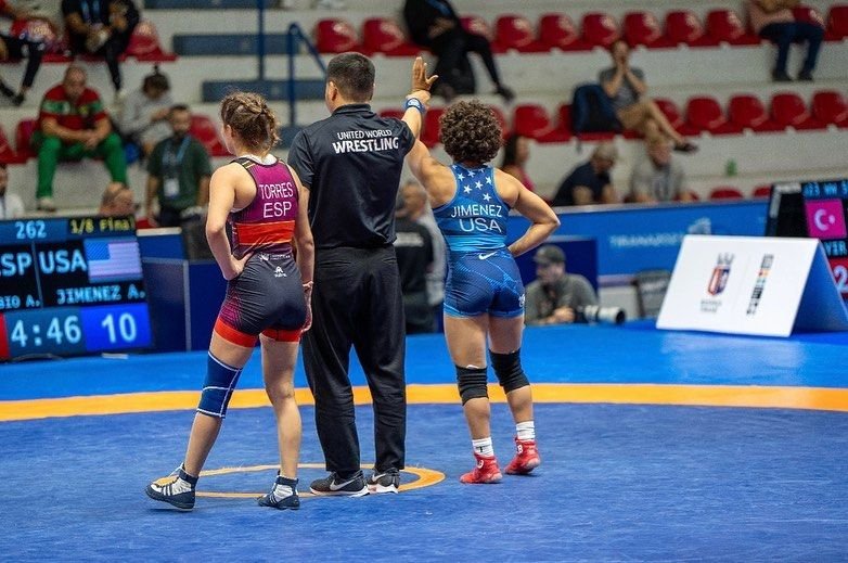 Ea e prima fată care a devenit campioană într-un sport de băieți! _8