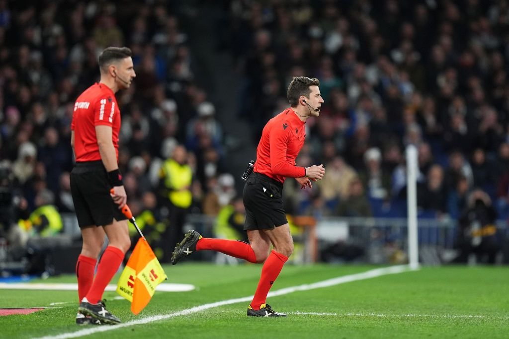 Controversă după victoria galacticilor! Un fost arbitru explică de ce FC Sevilla ar putea cere rejucarea meciului_3