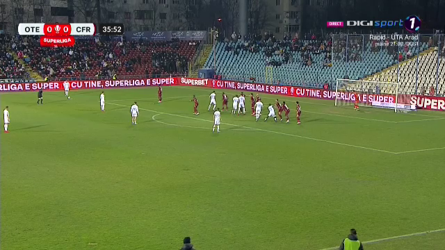 Nebunie la Galați! Alexandru Pop a înscris o bijuterie împotriva CFR-ului și a făcut o plecăciune imediat după gol_4